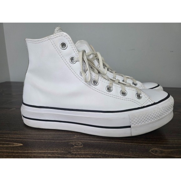 CONVERSE Chuck Taylor All Star Women's 8.5 Lift Platform Leather High-Top Shoes - Picture 3 of 16